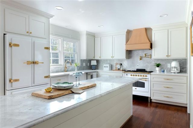 1856 Kristen Mill Way, Marietta, GA 30062