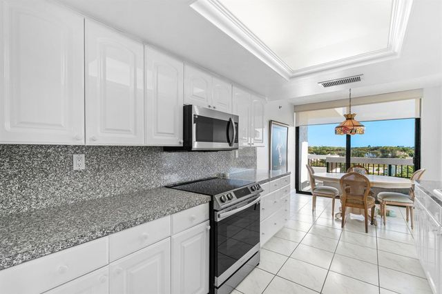 23200 Camino Del Mar 604, Boca Raton, FL 33433
