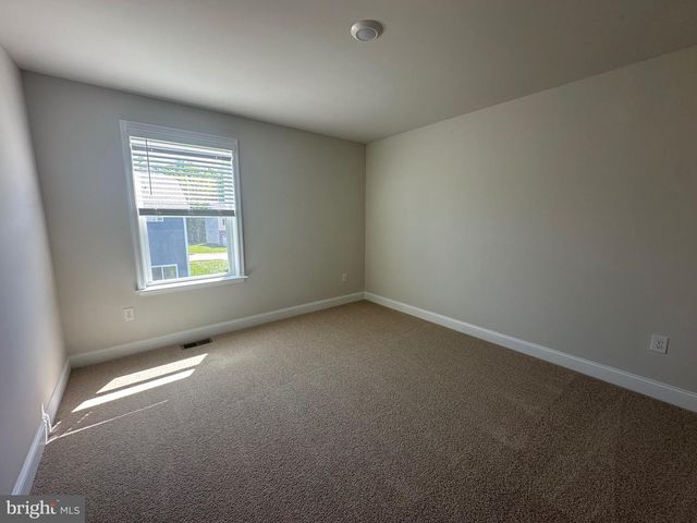 18 COUNTRY LIVING ROAD, Elkton, MD 21921