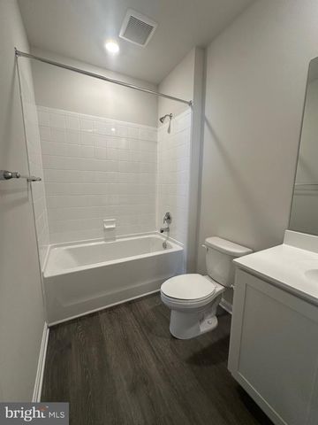 18 COUNTRY LIVING ROAD, Elkton, MD 21921