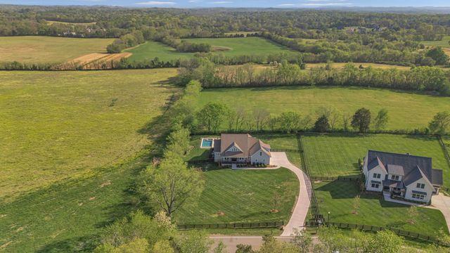 2151 Southern Preserve Ln, Franklin, TN 37064