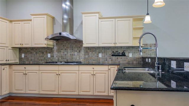 617 SE 47TH LOOP, Ocala, FL 34480