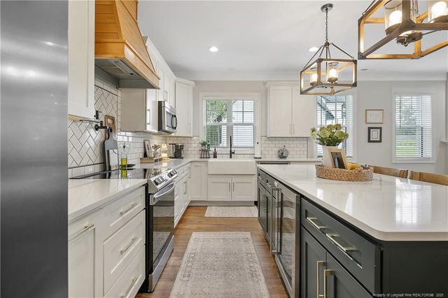 182 Navaho Trail, Sanford, NC 27332