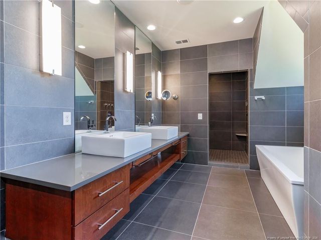 125 Belfair Court, Southern Pines, NC 28387