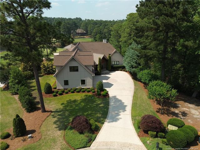 125 Belfair Court, Southern Pines, NC 28387