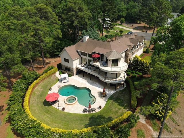 125 Belfair Court, Southern Pines, NC 28387