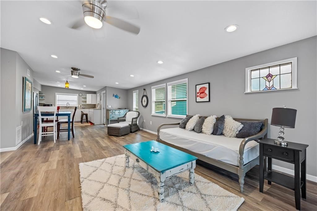 410 N Sandpiper, Ingleside on the Bay, TX 78362 — photo 4