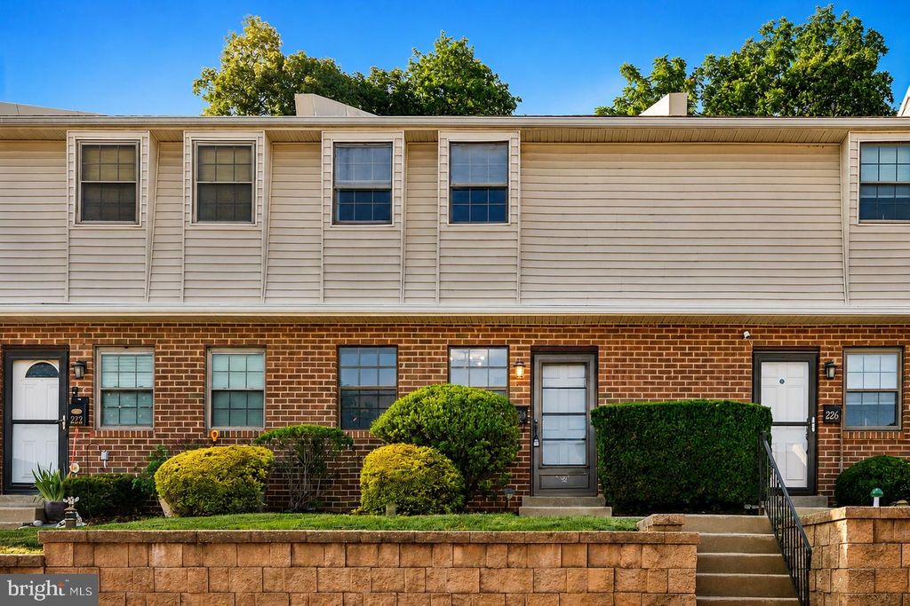 224 HOLLY DR, King Of Prussia, PA 19406