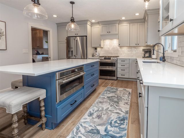 47178 Woodfield Drive, Mattawan, MI 49071