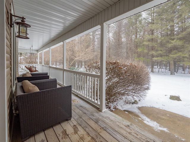 47178 Woodfield Drive, Mattawan, MI 49071