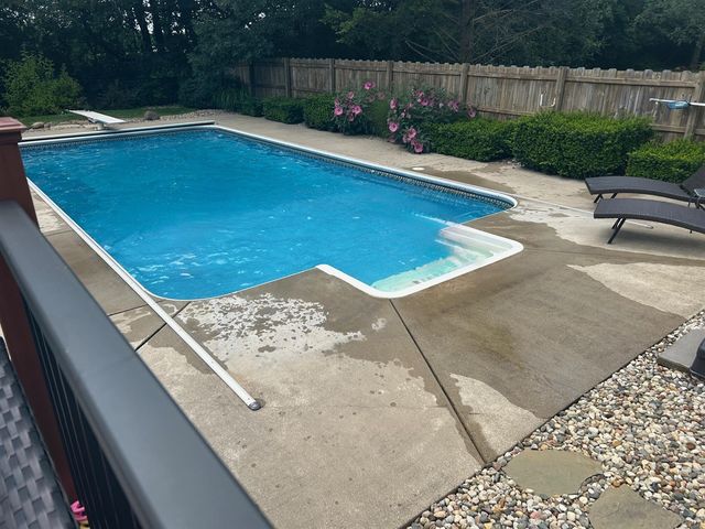 47178 Woodfield Drive, Mattawan, MI 49071