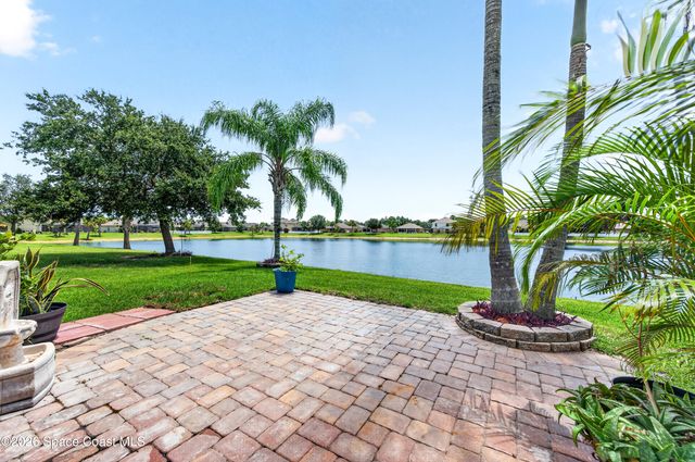 2247 Snapdragon Drive NW, Palm Bay, FL 32907