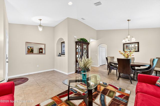 2247 Snapdragon Drive NW, Palm Bay, FL 32907