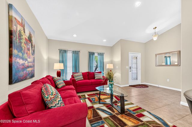2247 Snapdragon Drive NW, Palm Bay, FL 32907