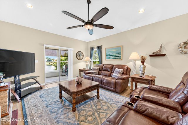 2247 Snapdragon Drive NW, Palm Bay, FL 32907