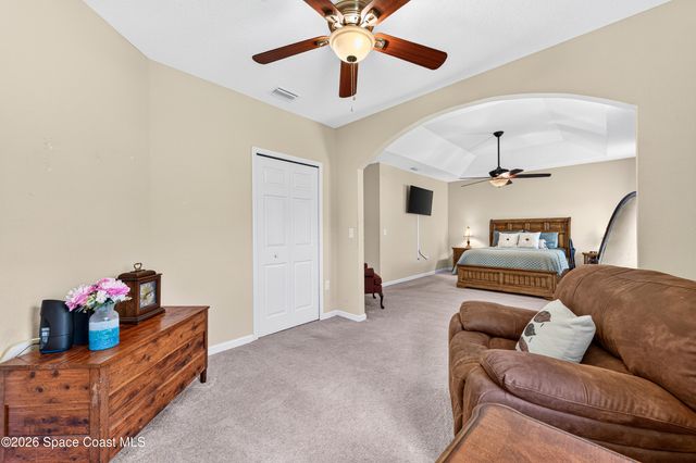 2247 Snapdragon Drive NW, Palm Bay, FL 32907