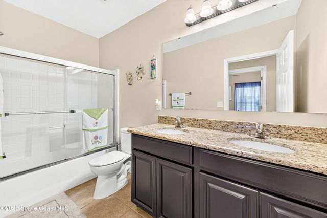 2247 Snapdragon Drive NW, Palm Bay, FL 32907