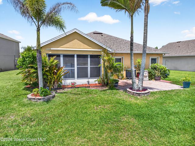 2247 Snapdragon Drive NW, Palm Bay, FL 32907