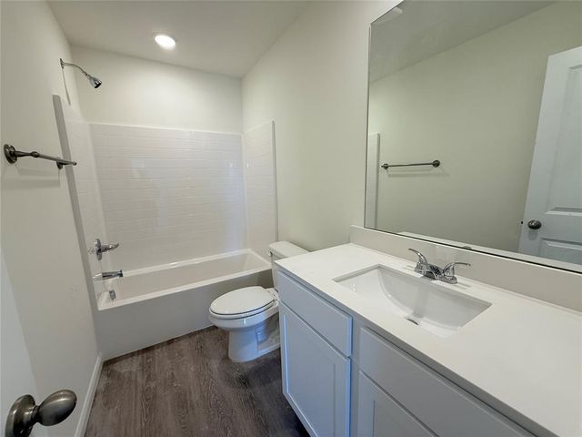 21231 SE 32nd Street, Harrah, OK 73045