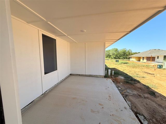 21231 SE 32nd Street, Harrah, OK 73045