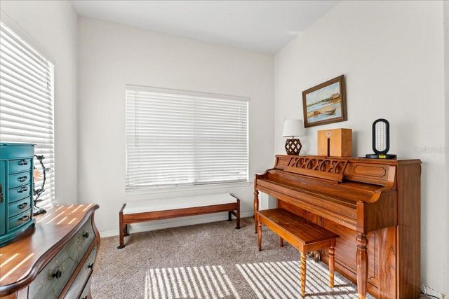 18002 NEW WALES PLACE, Tampa, FL 33647