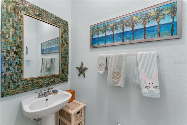 18002 NEW WALES PLACE, Tampa, FL 33647