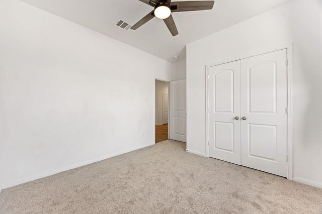 907 Youth Water Road, Montgomery, TX 77316
