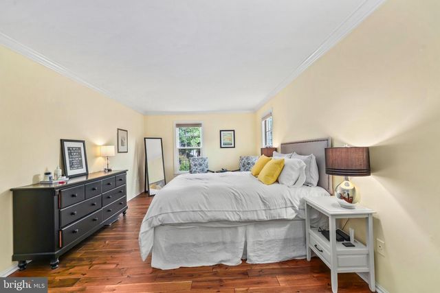 13422 POINT PLEASANT DR, Chantilly, VA 20151