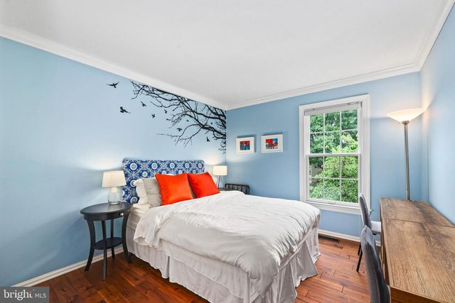 13422 POINT PLEASANT DR, Chantilly, VA 20151
