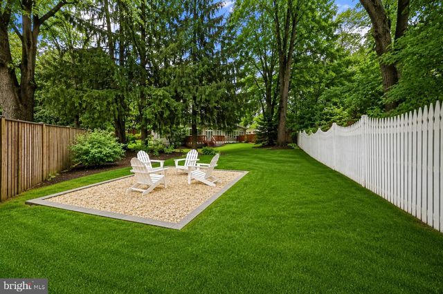 13422 POINT PLEASANT DR, Chantilly, VA 20151