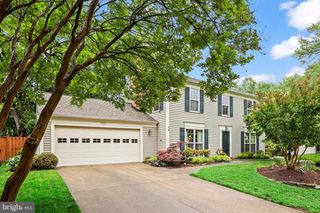 13422 POINT PLEASANT DR, Chantilly, VA 20151