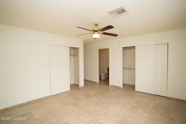 5252 S Via Laguna Blanca, Tucson, AZ 85706