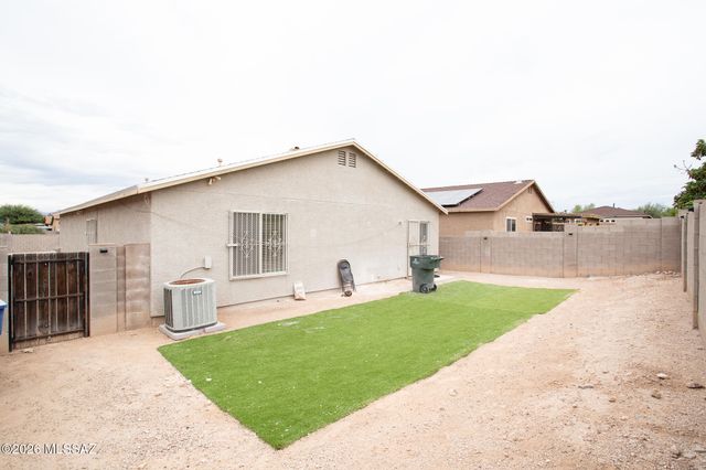 5252 S Via Laguna Blanca, Tucson, AZ 85706