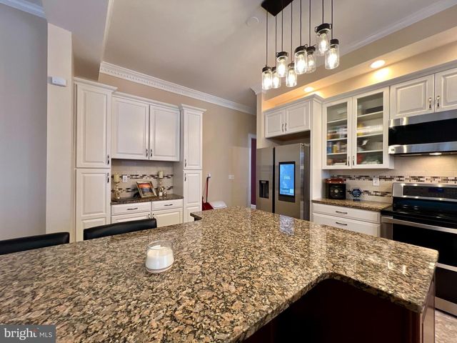 11615 BONAVENTURE DR, Upper Marlboro, MD 20774