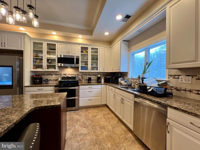 11615 BONAVENTURE DR, Upper Marlboro, MD 20774