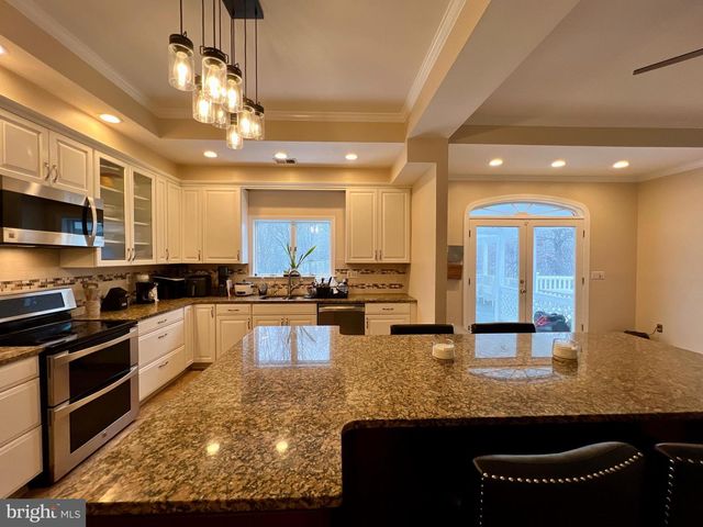 11615 BONAVENTURE DR, Upper Marlboro, MD 20774