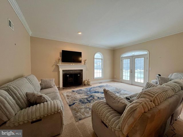 11615 BONAVENTURE DR, Upper Marlboro, MD 20774