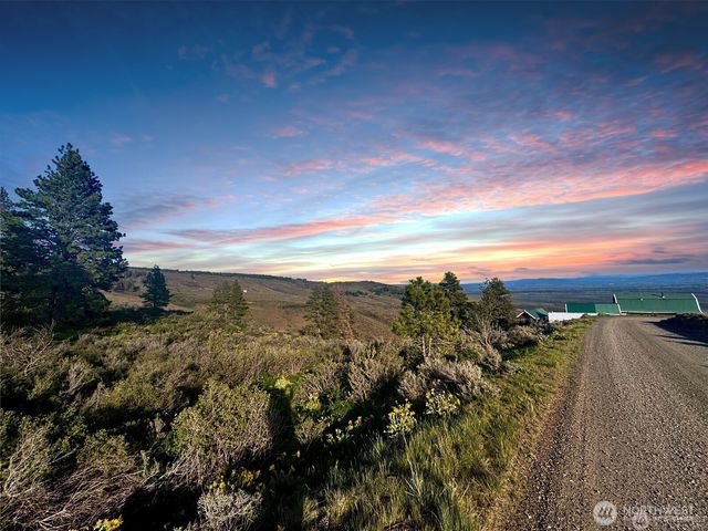 2911 W Sun East Road, Ellensburg, WA 98926