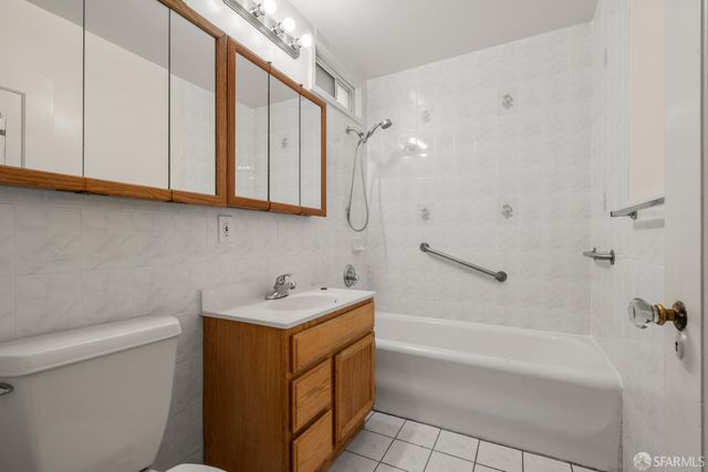 314 Vienna Street, San Francisco, CA 94112