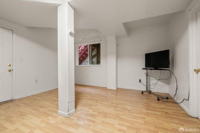 314 Vienna Street, San Francisco, CA 94112