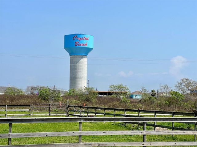 1080 N Monkhouse Drive, Crystal Beach, TX 77650