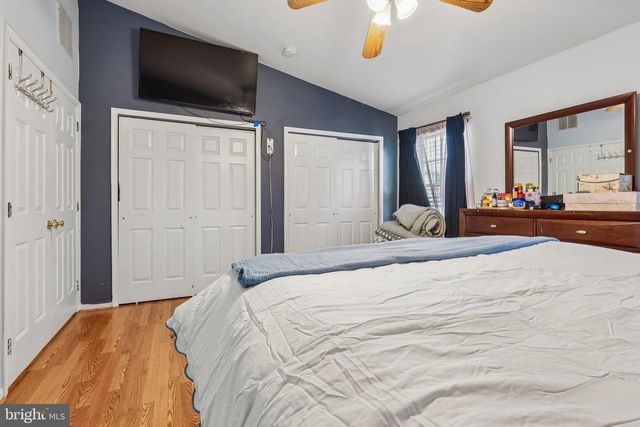 11 STEEPLECHASE BLVD, Burlington, NJ 08016
