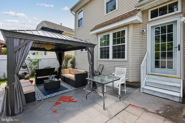 11 STEEPLECHASE BLVD, Burlington, NJ 08016