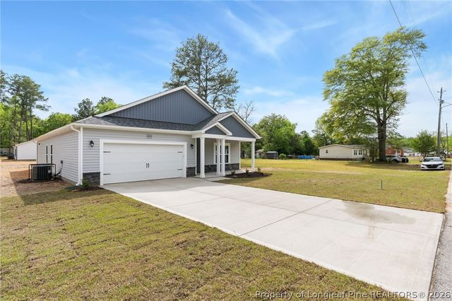 4052 Lofton Street, Wade, NC 28395