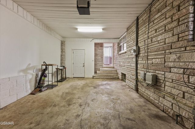 1356 Bluegrass Road, Sevierville, TN 37862
