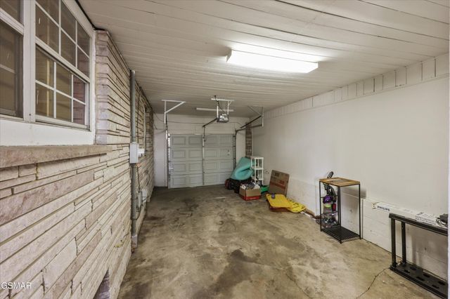 1356 Bluegrass Road, Sevierville, TN 37862