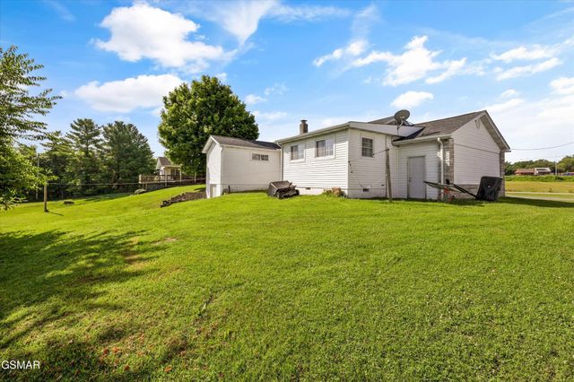 1356 Bluegrass Road, Sevierville, TN 37862