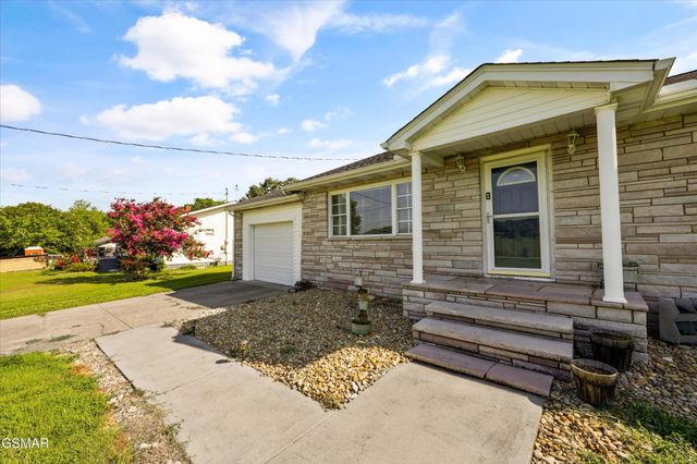 1356 Bluegrass Road, Sevierville, TN 37862