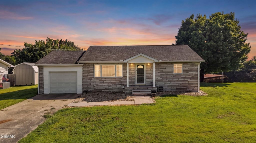 1356 Bluegrass Road, Sevierville, TN 37862
