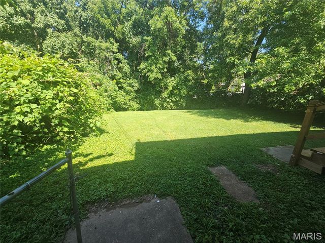 10308 Galloway Drive, St Louis, MO 63137